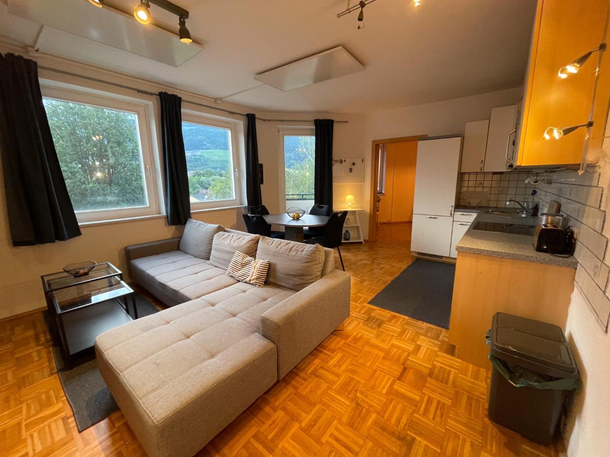 Melior City View Apartment Leoben  Exterior photo